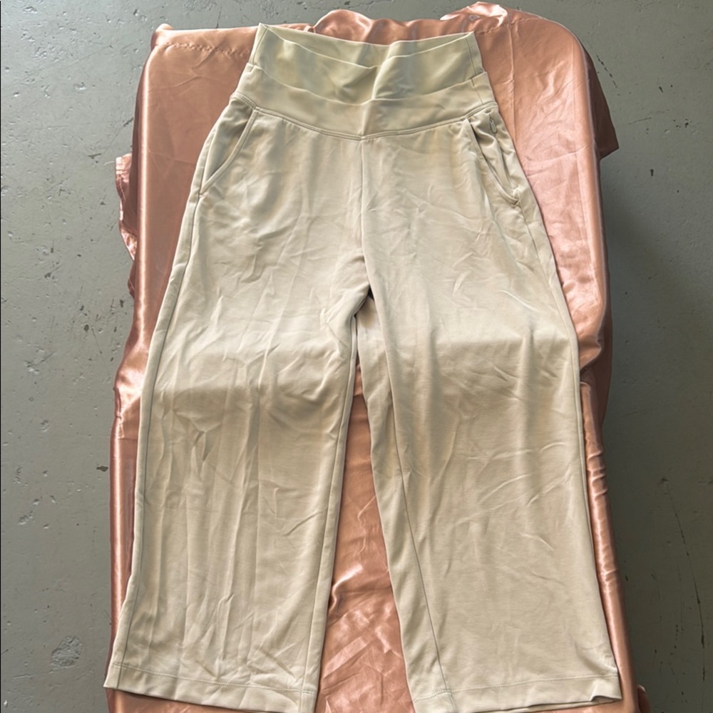 Athleta Cream Wide Leg Pants